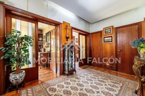 Chalet independiente con vistas a la ría en Bouzas | Zona en Transformación