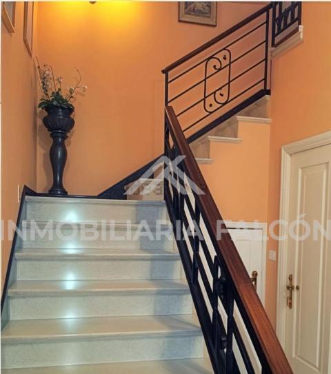 Casa Independiente con Vistas al Mar y al puente de Rande | A Guía | Parcela de 1.340 m²