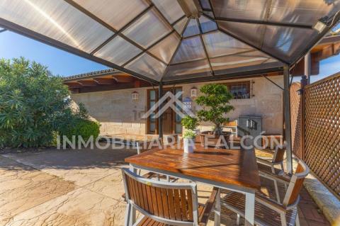 Elegancia y naturaleza en el corazón de A Cañiza