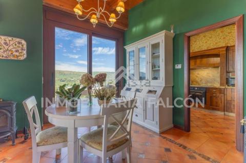 Elegancia y naturaleza en el corazón de A Cañiza