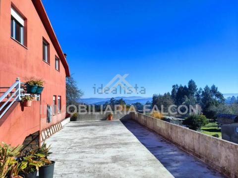 Propiedad con Negocio de Hostelería y Hospedaje en funcionamiento | San Cosme, Vigo