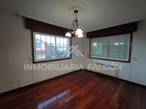 Chalet independiente en segunda línea de playa | Canido, vistas a la ría y las Cíes