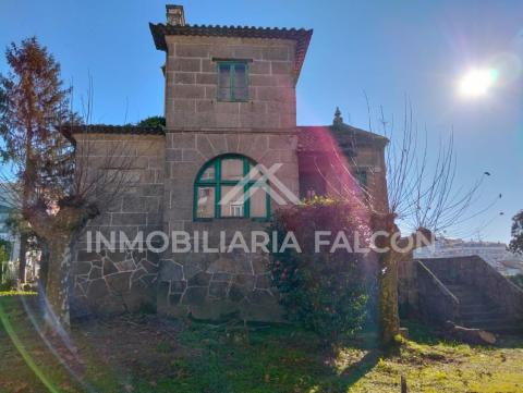 Chalet de piedra de 1900 a reformar | 460 m² | Parcela edificable 1.150 m²