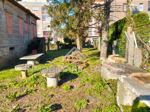 Chalet de piedra de 1900 a reformar | 460 m² | Parcela edificable 1.150 m²