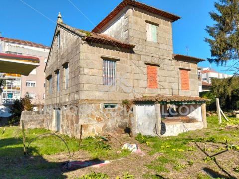 Chalet de piedra de 1900 a reformar | 460 m² | Parcela edificable 1.150 m²