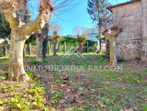 Chalet de piedra de 1900 a reformar | 460 m² | Parcela edificable 1.150 m²