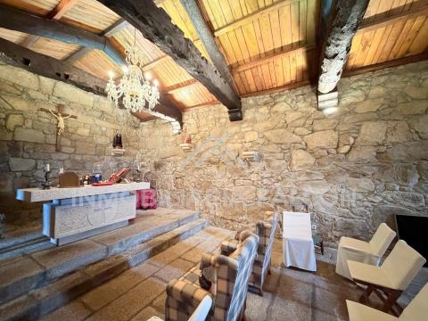 Casa Rectoral con Capilla Consagrada | Camos, Nigrán