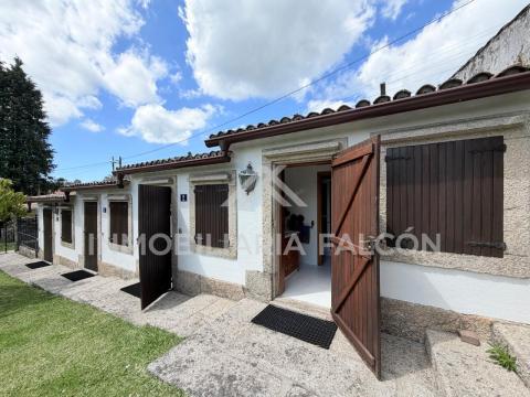 Casa Rectoral con Capilla Consagrada | Camos, Nigrán