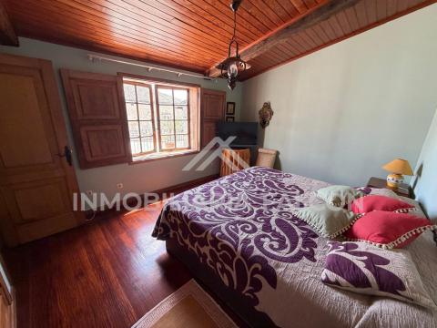 Casa Rectoral con Capilla Consagrada | Camos, Nigrán