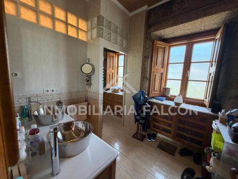 Casa Rectoral con Capilla Consagrada | Camos, Nigrán