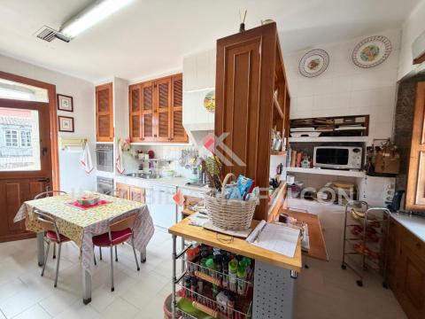 Casa Rectoral con Capilla Consagrada | Camos, Nigrán