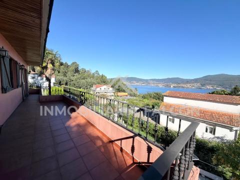 Casa Independiente con Vistas al Mar y al puente de Rande | A Guía | Parcela de 1.340 m²