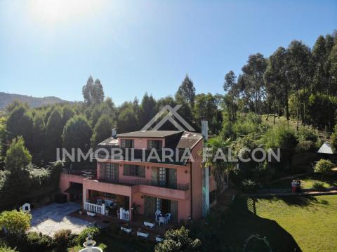 Casa Independiente con Vistas al Mar y al puente de Rande | A Guía | Parcela de 1.340 m²