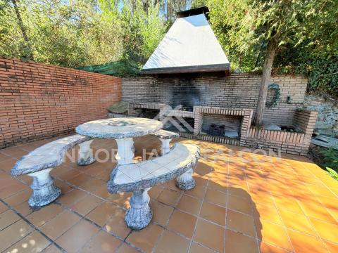 Casa Independiente con Vistas al Mar y al puente de Rande | A Guía | Parcela de 1.340 m²