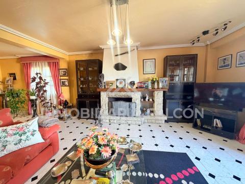 Casa Independiente con Vistas al Mar y al puente de Rande | A Guía | Parcela de 1.340 m²