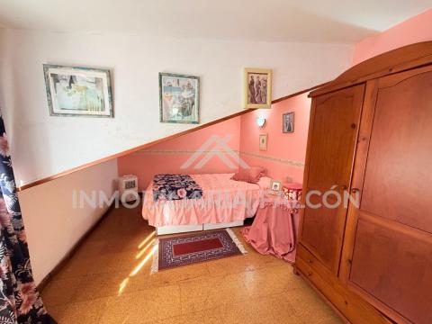 Casa Independiente con Vistas al Mar y al puente de Rande | A Guía | Parcela de 1.340 m²