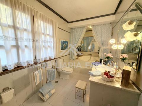 Casa Independiente con Vistas al Mar y al puente de Rande | A Guía | Parcela de 1.340 m²