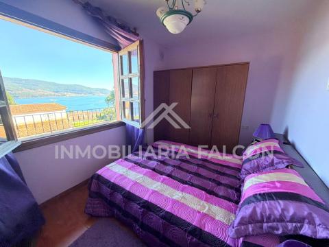 Casa Independiente con Vistas al Mar y al puente de Rande | A Guía | Parcela de 1.340 m²