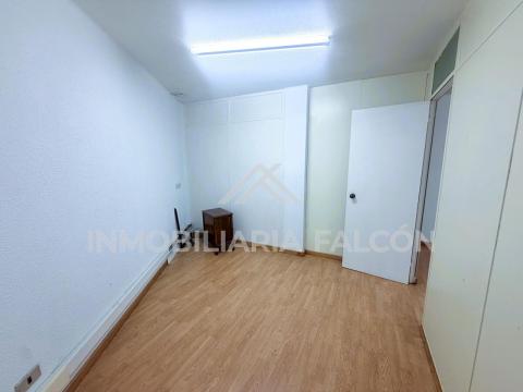 Oficina con Terraza Privada | Príncipe | Junto al Tamberlick