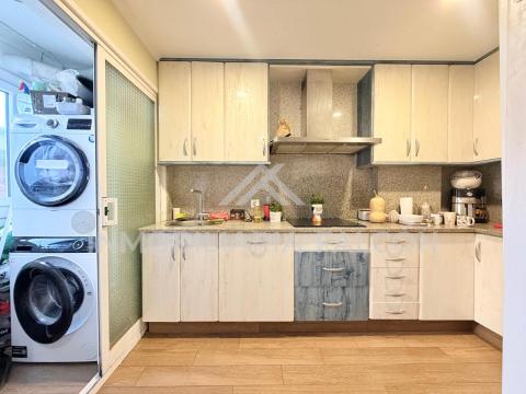 120 m² Reformados con Fachada Ventilada y Aerotermia | Coia, Vigo