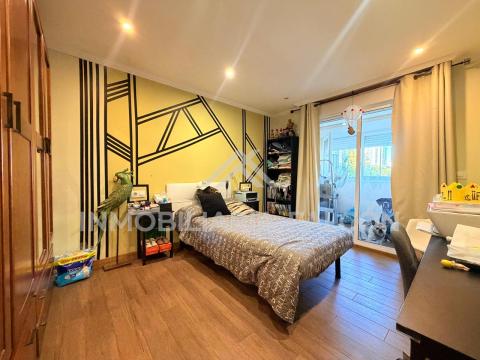 120 m² Reformados con Fachada Ventilada y Aerotermia | Coia, Vigo